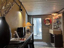 One Drake Road Hotel