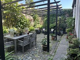 One Drake Road Hotel