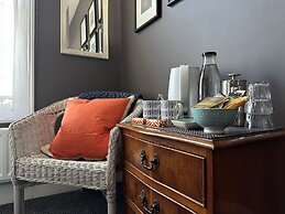 One Drake Road Hotel