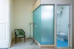 A pochi passi da Piazza del Gesù