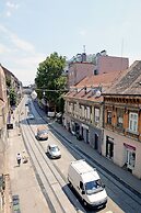 Virtus Apartments and Rooms