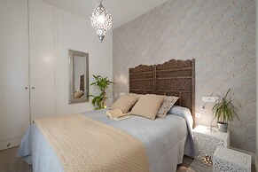 Granada Deluxe Apartments