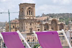 Granada Deluxe Apartments