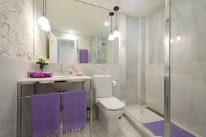 Granada Deluxe Apartments