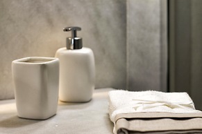 Granada Deluxe Apartments