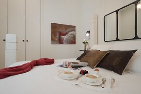 Granada Deluxe Apartments