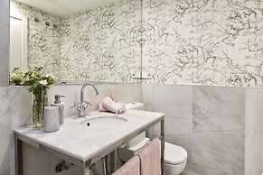 Granada Deluxe Apartments