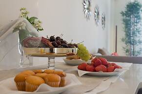 Granada Deluxe Apartments