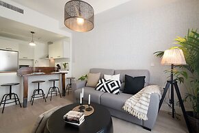 Granada Deluxe Apartments