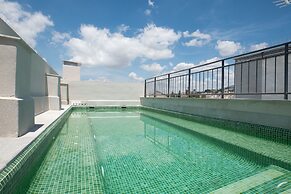 Granada Deluxe Apartments