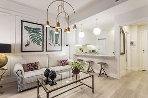 Granada Deluxe Apartments