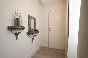 Granada Deluxe Apartments