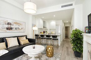 Granada Deluxe Apartments