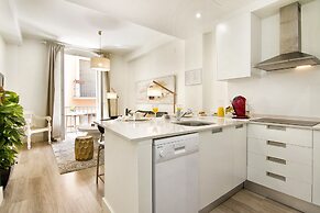 Granada Deluxe Apartments