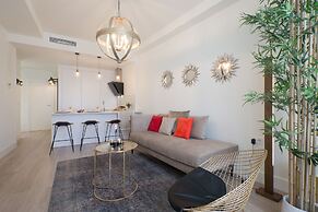 Granada Deluxe Apartments