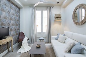 Granada Deluxe Apartments