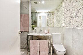 Granada Deluxe Apartments