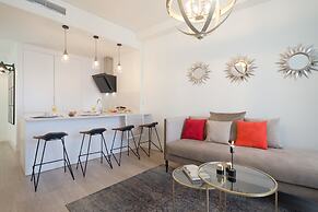 Granada Deluxe Apartments