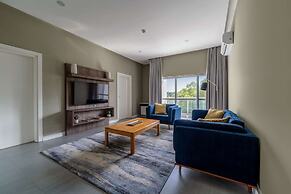 Central Hotel- Ridge