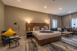 Central Hotel- Ridge