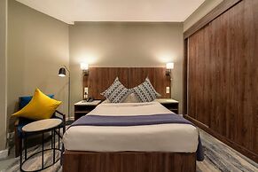 Central Hotel- Ridge