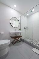 Central Hotel- Ridge