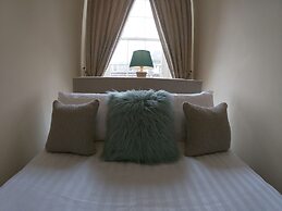 Escape To Edinburgh @ Broughton Place