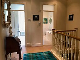 Escape To Edinburgh @ Broughton Place