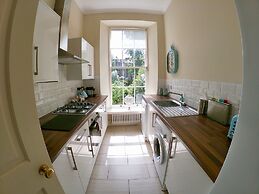 Escape To Edinburgh @ Broughton Place