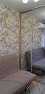 Nizhneimeretinskya apt 22
