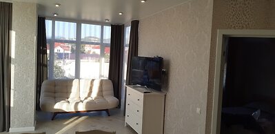 Nizhneimeretinskya apt 22