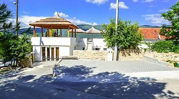 Apartmani Robi i Kristina