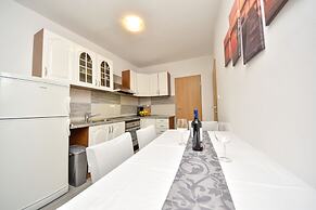 Apartmani Robi i Kristina