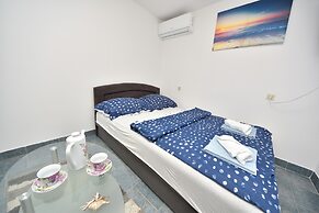 Apartmani Robi i Kristina