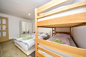 Apartmani Robi i Kristina