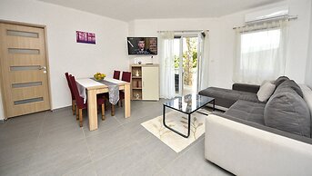 Apartmani Robi i Kristina