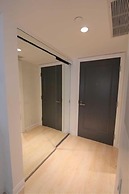 AMAZING SUITES IN YORKVILLE