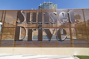 Sunset Drive Mar Holidays