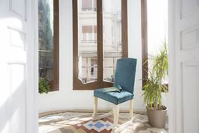 SingularStays Ms Rogers