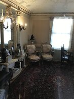 Edgewood Manor