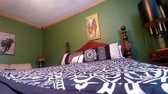 Historic Whiting Hotel Suites