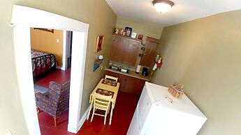 Historic Whiting Hotel Suites