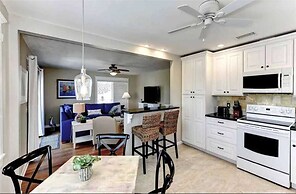 113 8th Street South Apartment 2