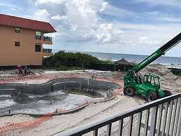 Deluxe King Gulf View Rm 207 Apartment 1