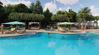 Deluxe King Resort View Rm 107 Apartment 1