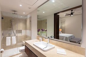 Oceana Two Bedroom PH - Adults Only