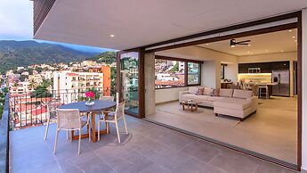 Oceana Two Bedroom PH - Adults Only