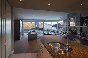 13 Poole Lane by Staysouth