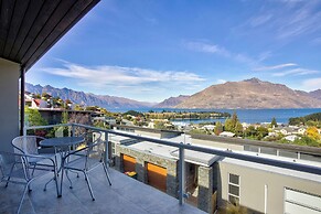 Remarkable Location – Queenstown