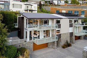 Remarkable Location – Queenstown